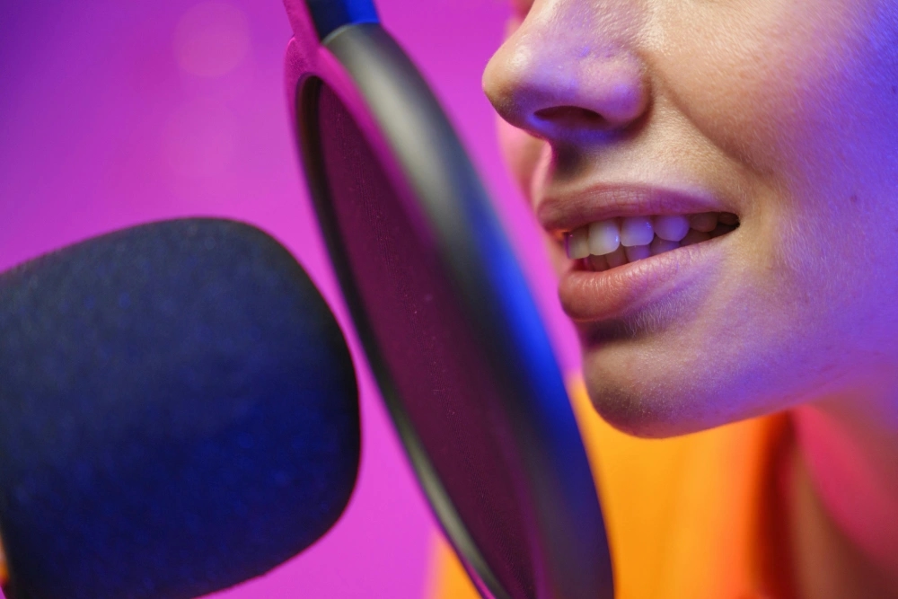 La Voix-Off et son Importance pour les Business
